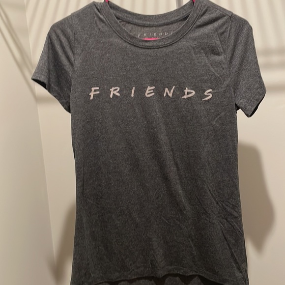 Two friends t- shirts. - Picture 3 of 3